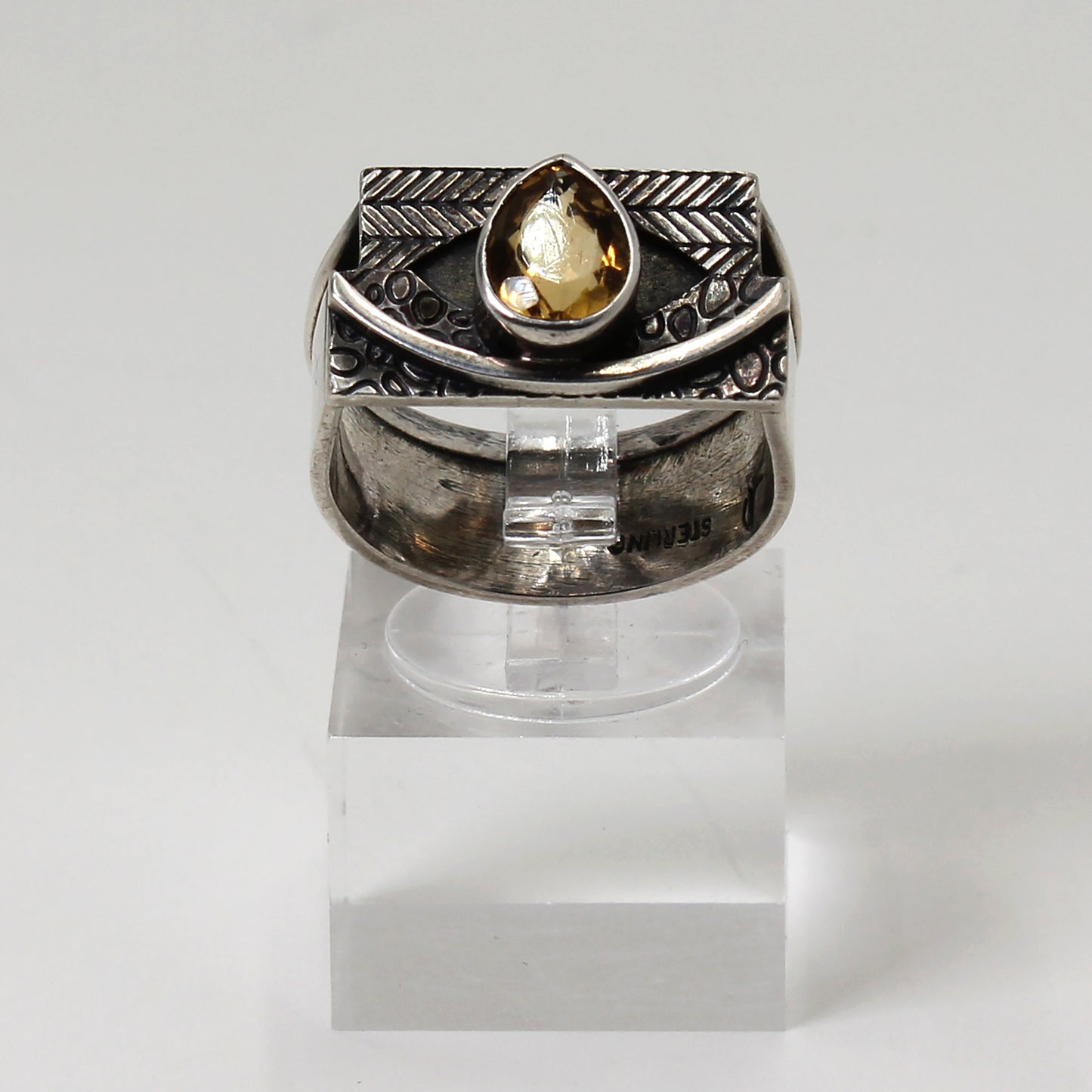Sterling Silver Yellow Stone Geometric Ring - 7