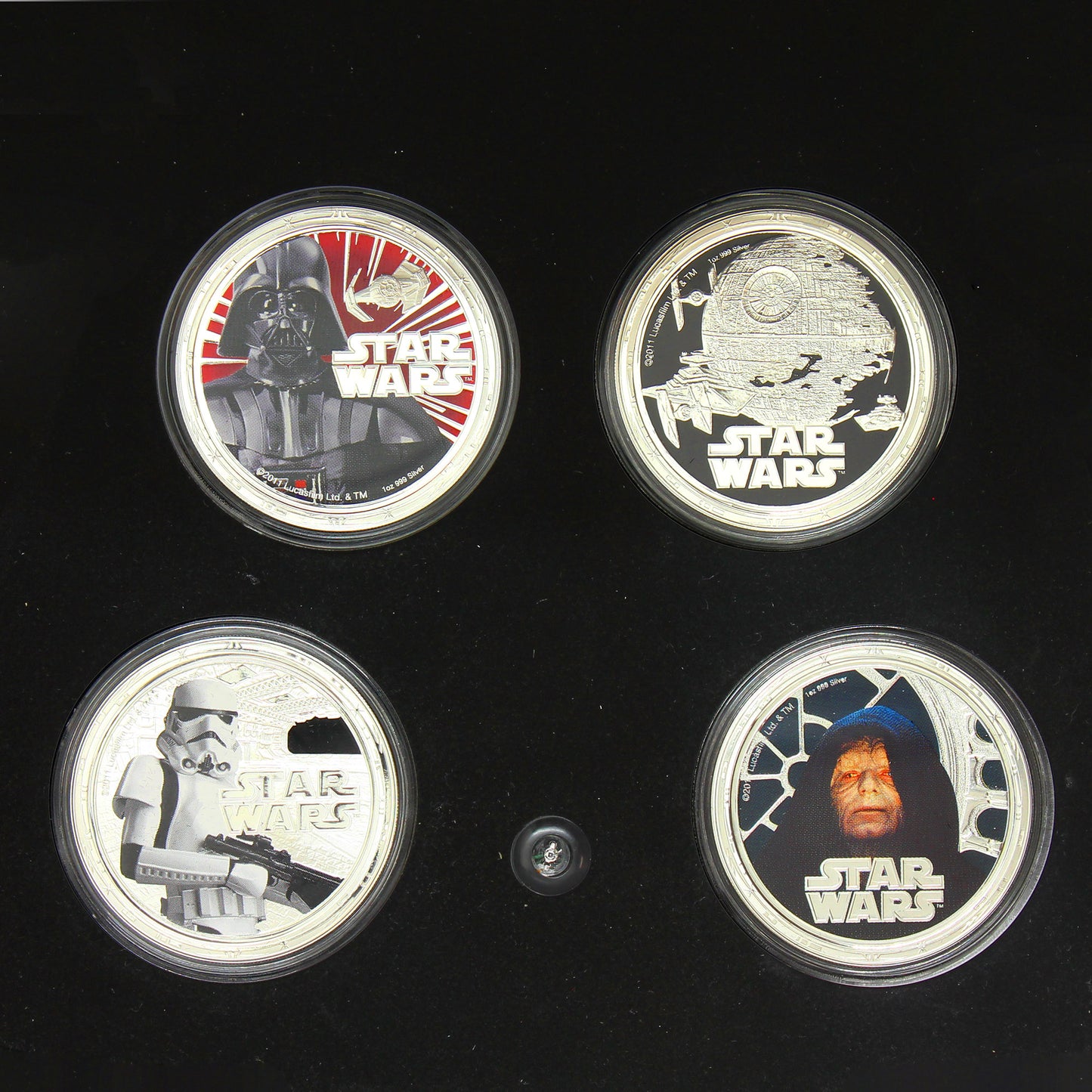 2011 Niue $2 Star Wars Darth Vader Four Coloured 1oz. Fine Silver 4-Coin Set (No Tax) Wear