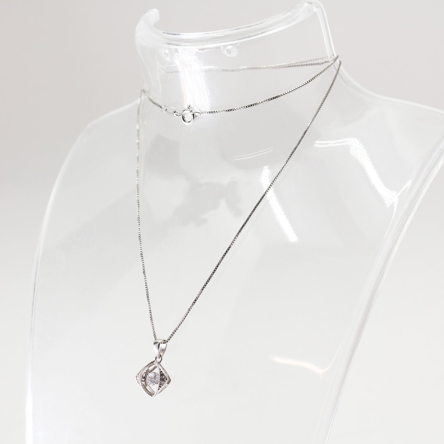 Lady's Sterling Silver Vintage Style Openwork Necklace - 18"