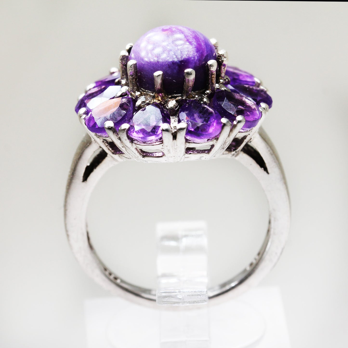 Lady's Sterling Silver Amethyst Cabochon Ring - Size 6