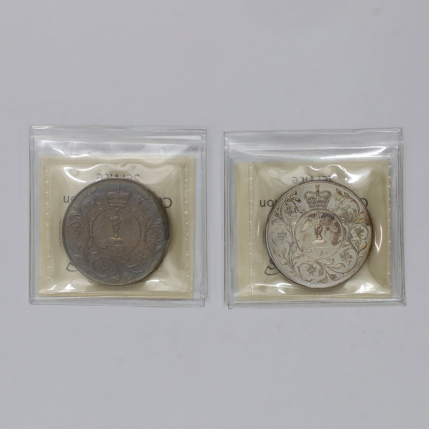 Pair of Great Britain 1977 25 Pence ICCS Certified MS65 and PF66 Silver, 2pcs (Toned)