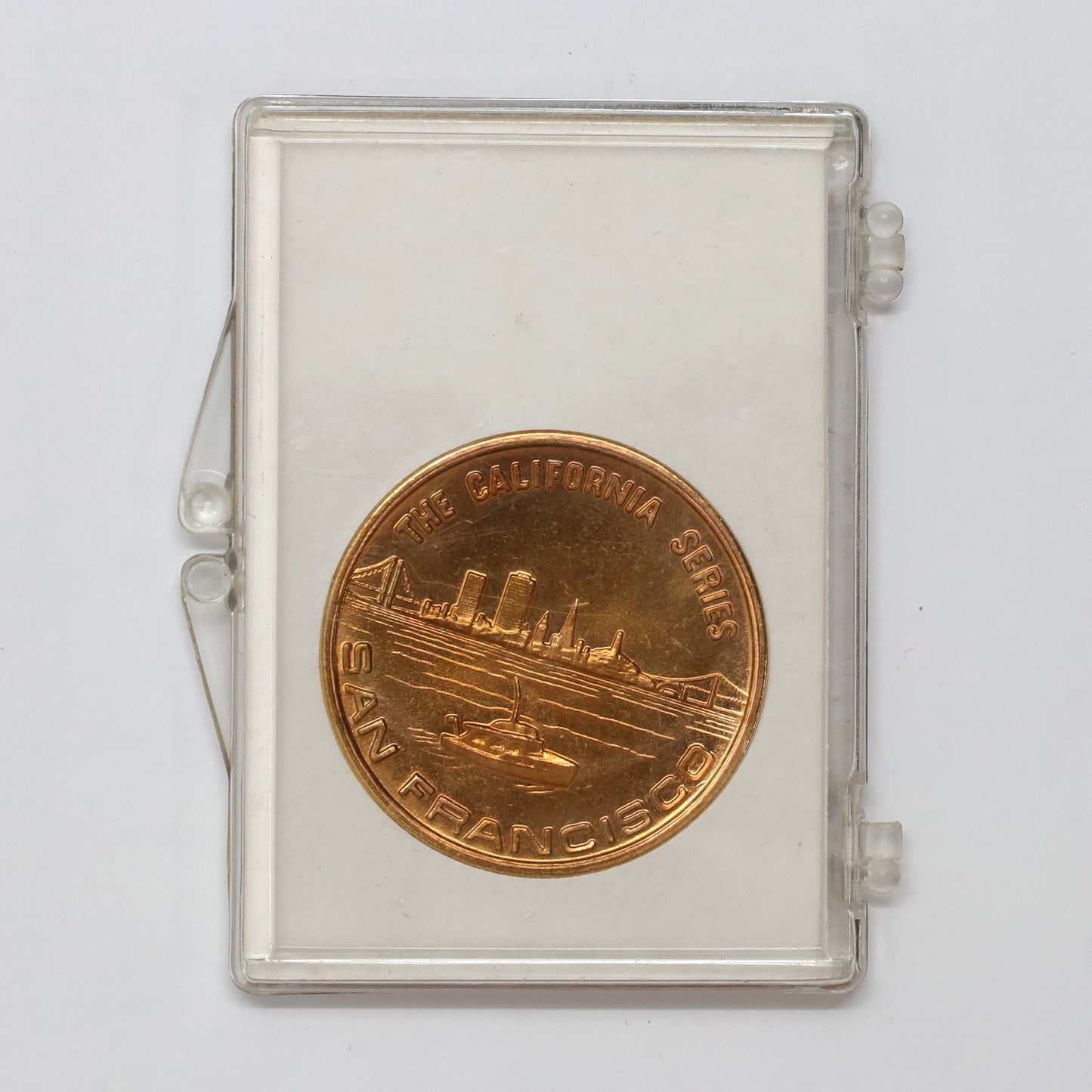 Vintage California Series: Golden Gate Bridge, San Francisco Medallion in Case (wear)