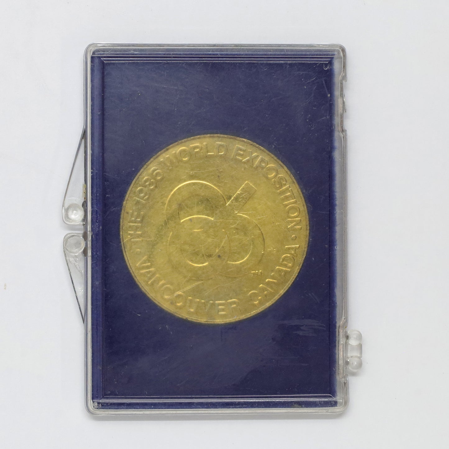 1986 Vancouver, BC, World Exposition Official Souvenir Medallion in Case (wear)