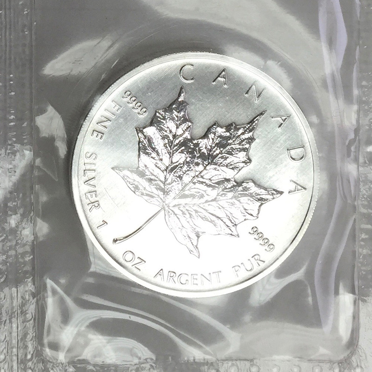 2005 Canada 1oz Silver Maple Leaf SEALED (No Tax) May be lightly toned