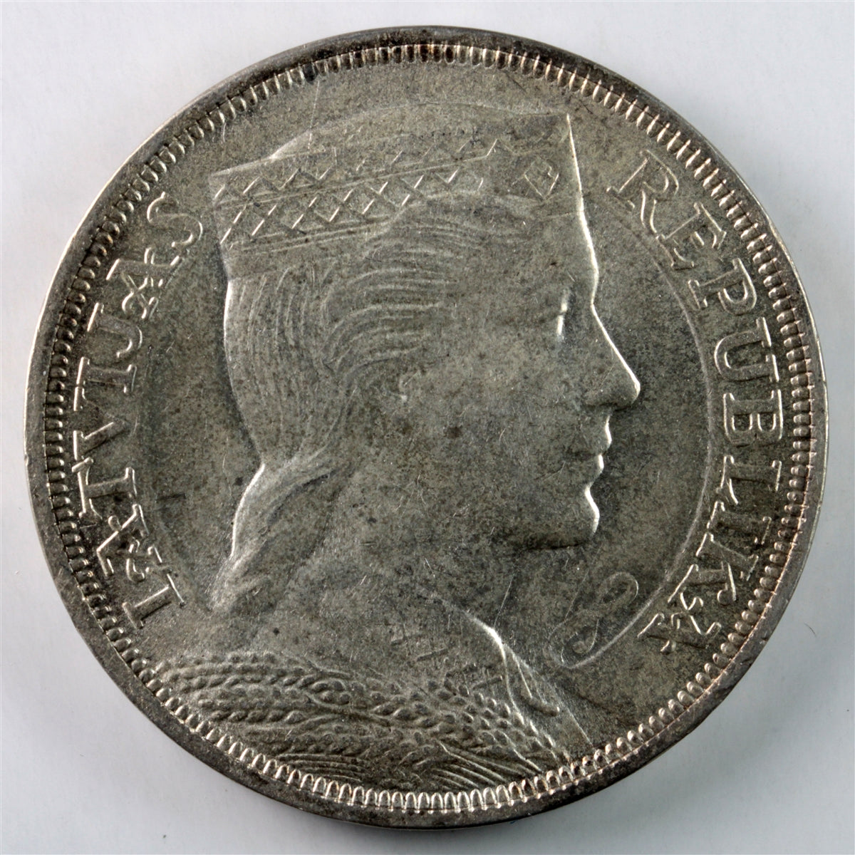 Latvia 1931 5 Lati Uncirculated (MS60) $