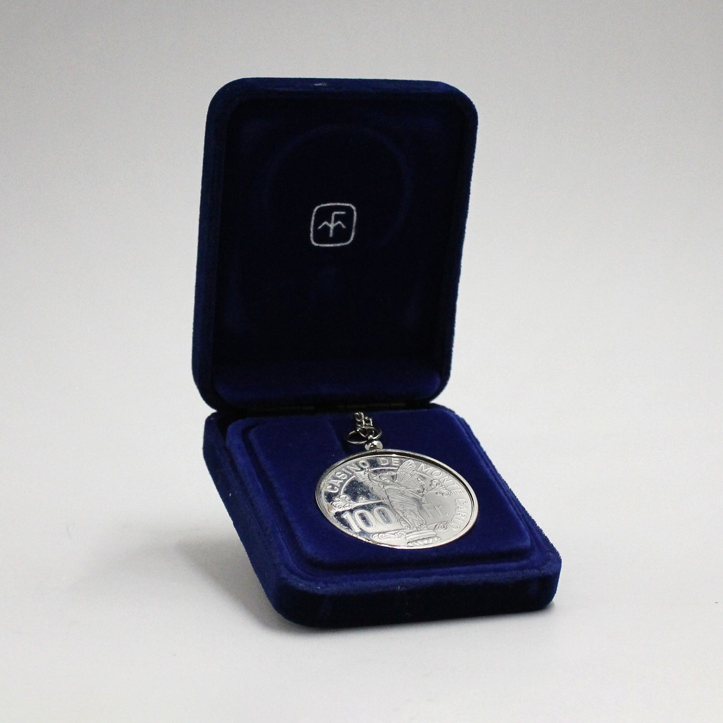 Monaco 1977 Monte Carlo Casino Sterling Silver 100 Francs Chip Medallion with Chain