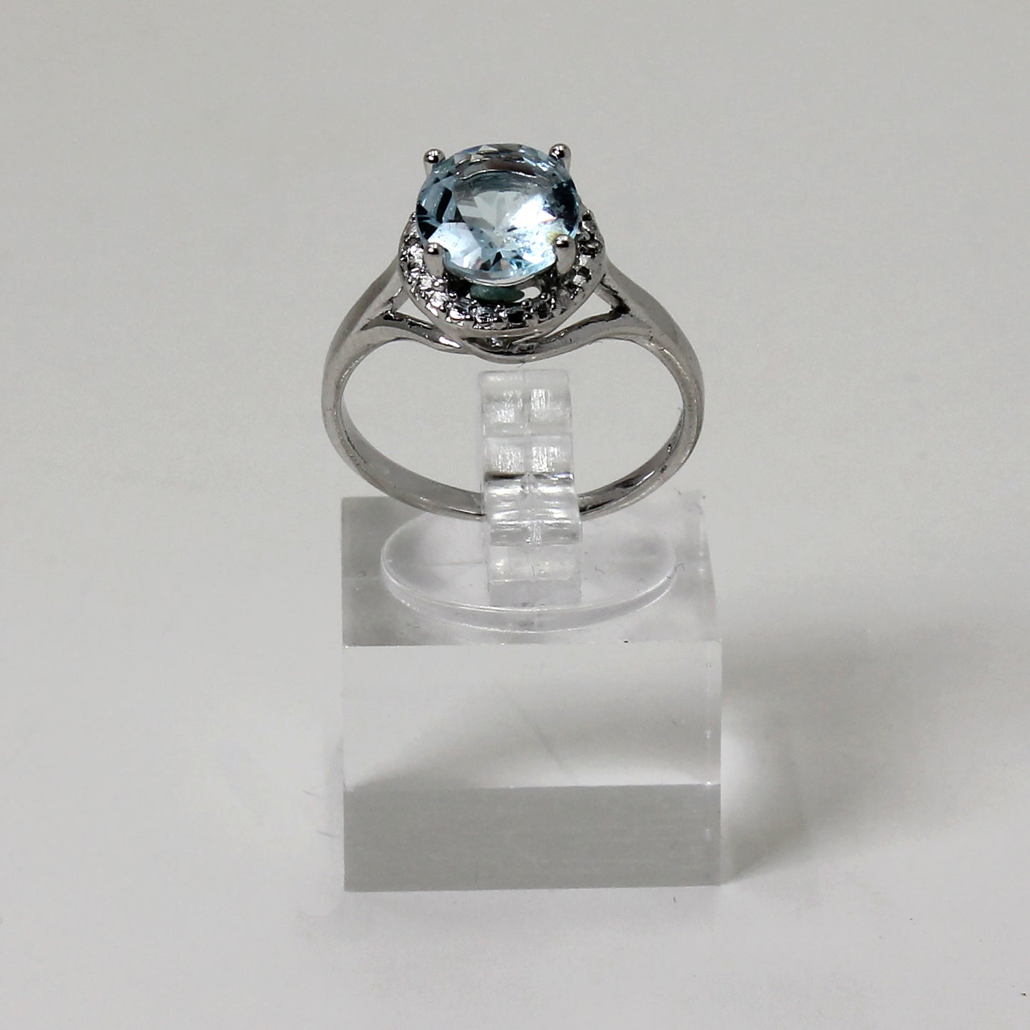 Sterling Silver Light Blue Halo Ring - 7