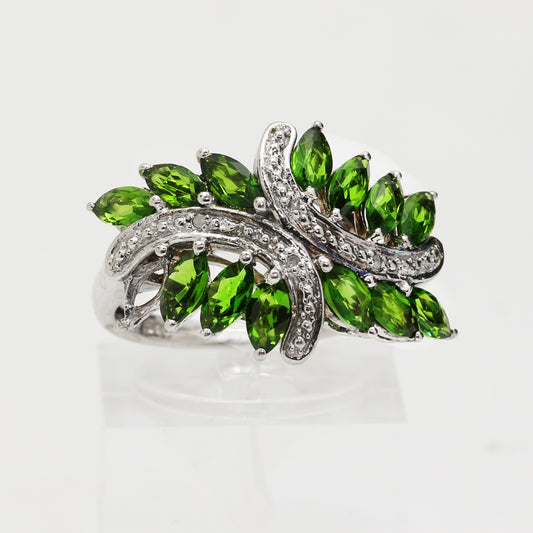 Sterling Silver Green Leaf Ring - Size 7