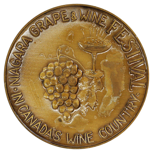 1977 Niagara Grape & Wine Festival Medallion