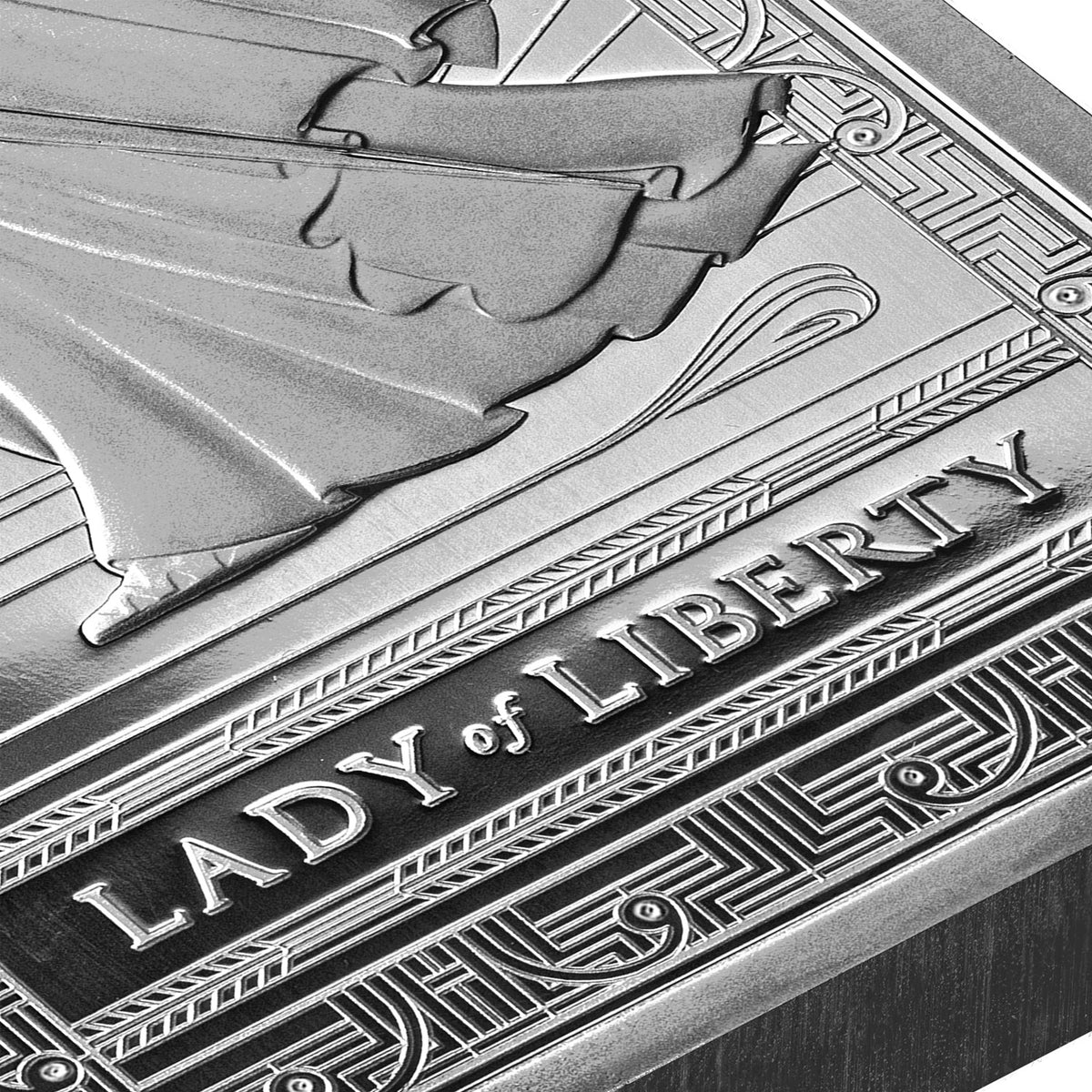 PAMP Lady of Liberty 10oz .999 Silver Bar (No Tax) Light Toned