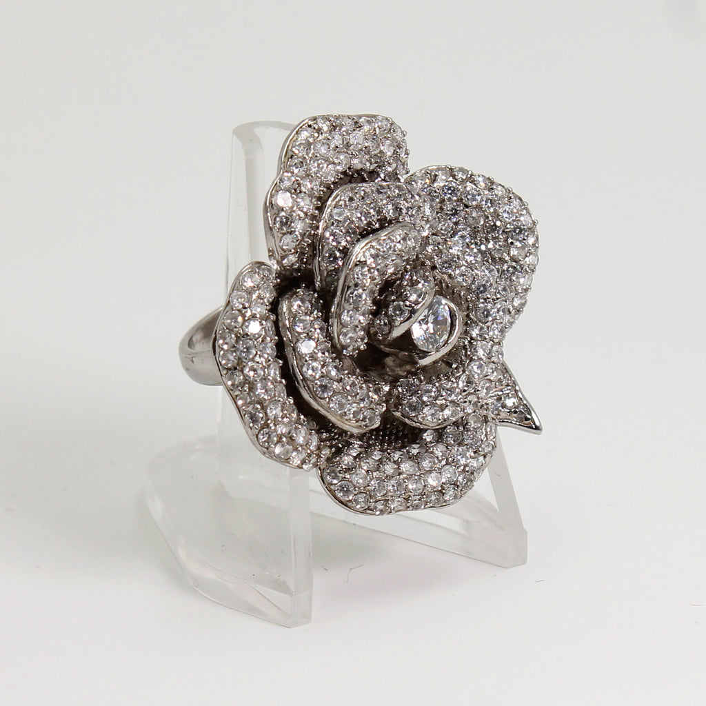 Sterling Silver 'Enchanted Rose' Ring with Clear Stones - Size 6 3/4