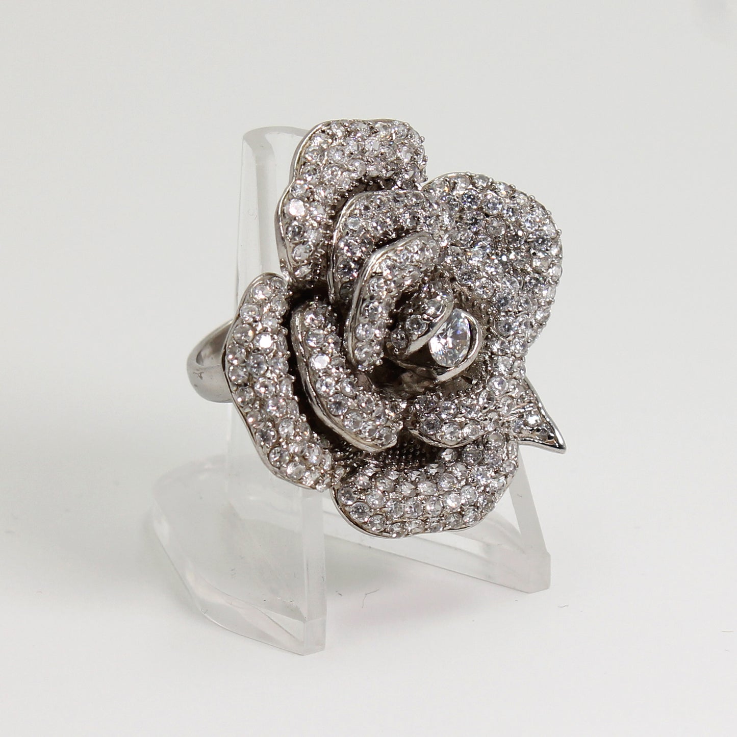 Sterling Silver 'Enchanted Rose' Ring with Clear Stones - Size 6 3/4