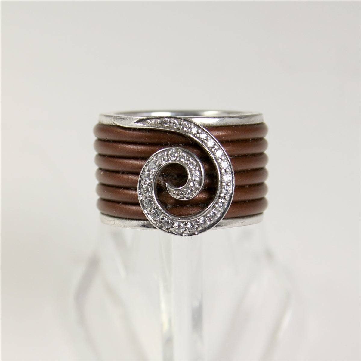 Sterling Silver 'Di Donna' Silicone Accent Ring- Size 6