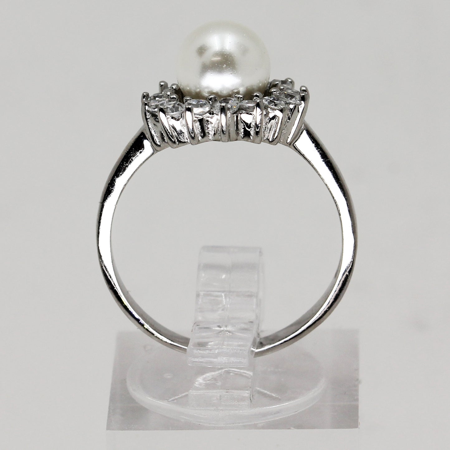 Sterling Silver Clear Stone & Faux Pearl Ring - Size 7