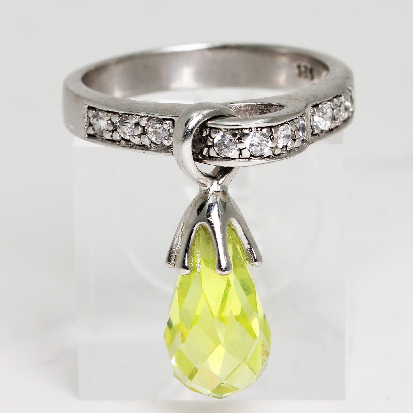Lady's Sterling Silver Clear Stone Ring w Green Droplet Ring - Size 7