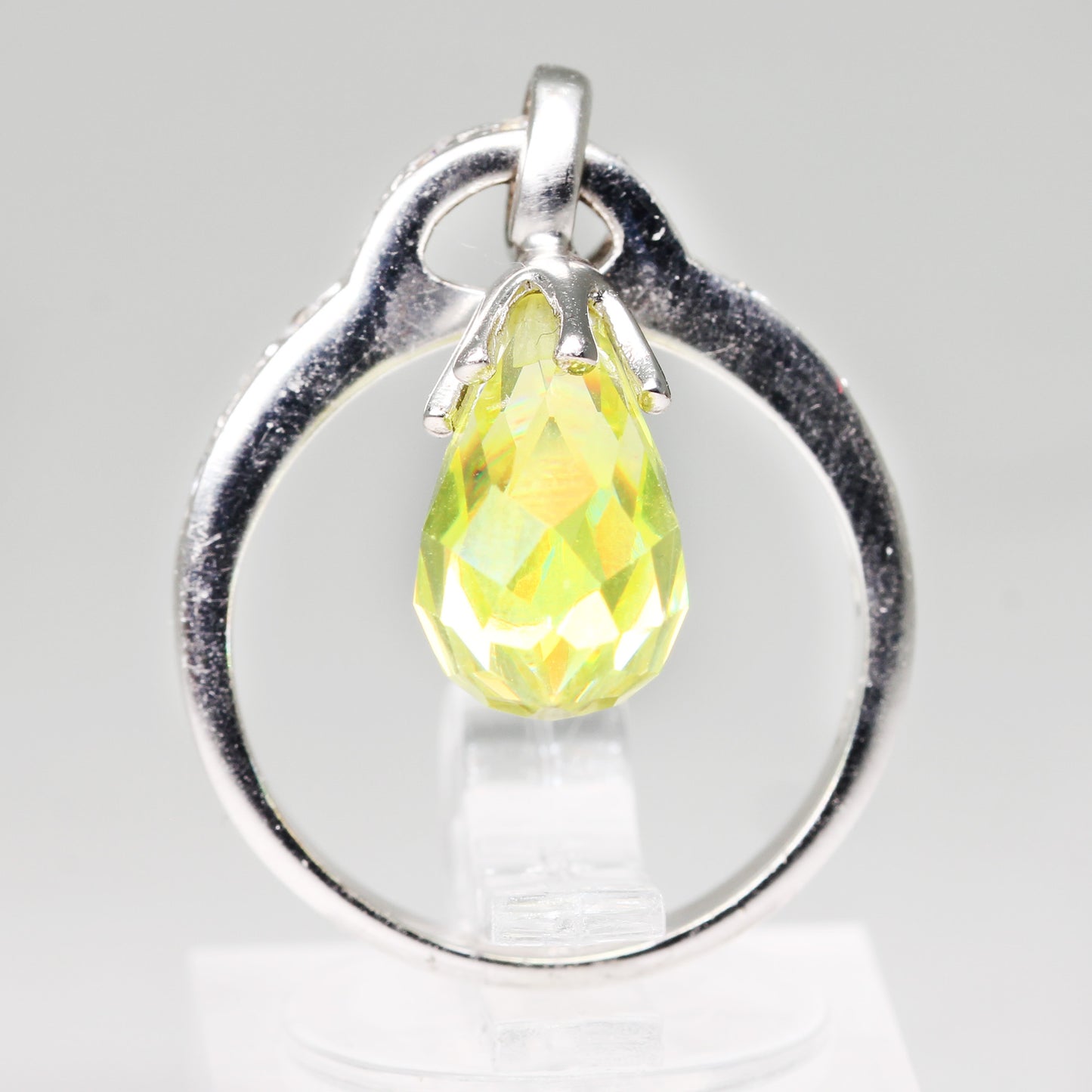 Lady's Sterling Silver Clear Stone Ring w Green Droplet Ring - Size 7