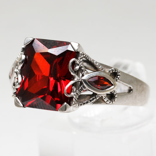 Lady's Sterling Silver Art Deco Style Ring - Size 10