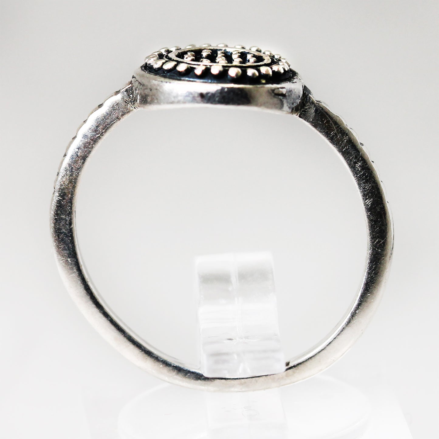 Sterling Silver Vintage-Inspired Ring - Size 6