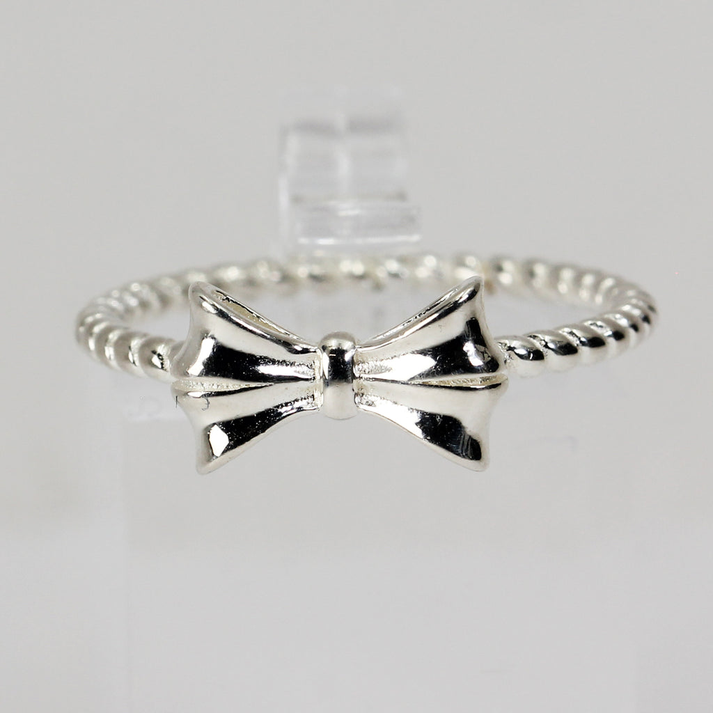 Sterling Silver Bow Ring - Size 8