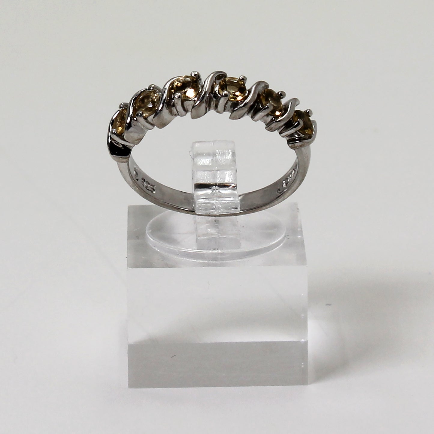 Sterling Silver Round-Cut Yellow Stone Ring - Size 8