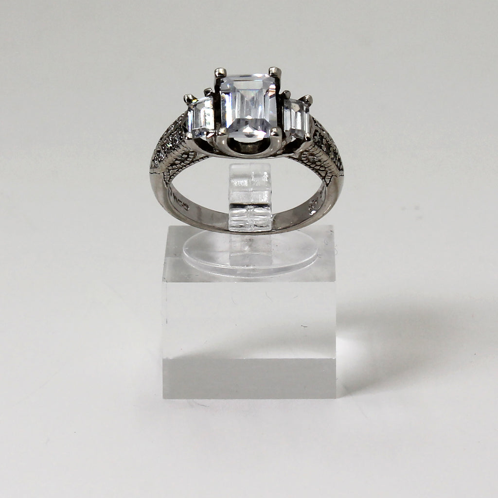 Sterling Silver Triple Baguette Stone Ring - Size 7