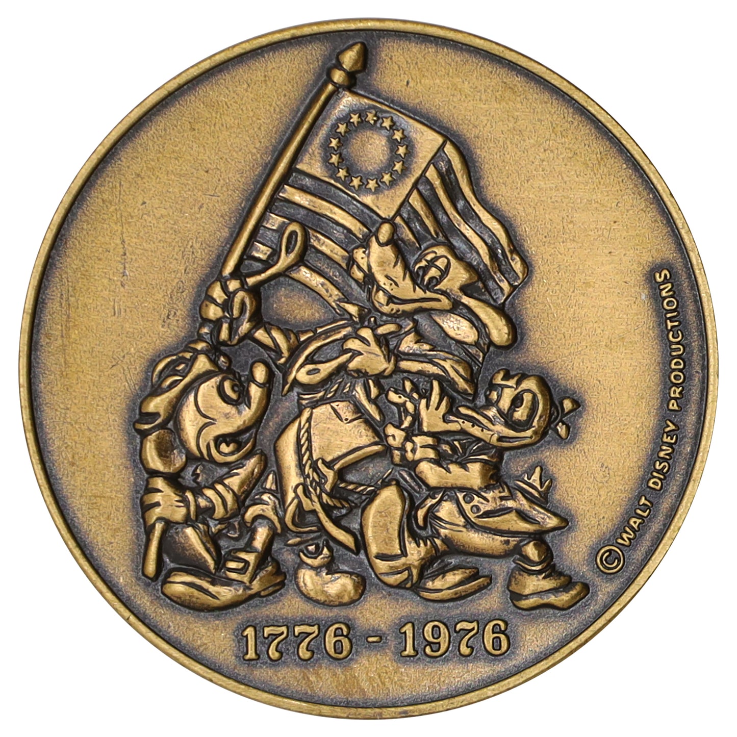 1976 USA Bicentennial Disneyland "America on Parade" Commemorative Medallion (minor wear)