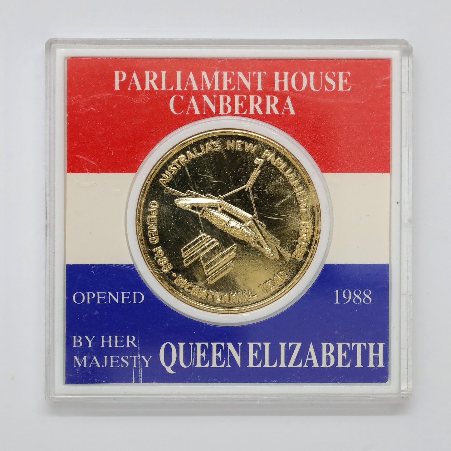 Australia 1988 New & Old Parliament Houses Commemorative Medal (scratches)