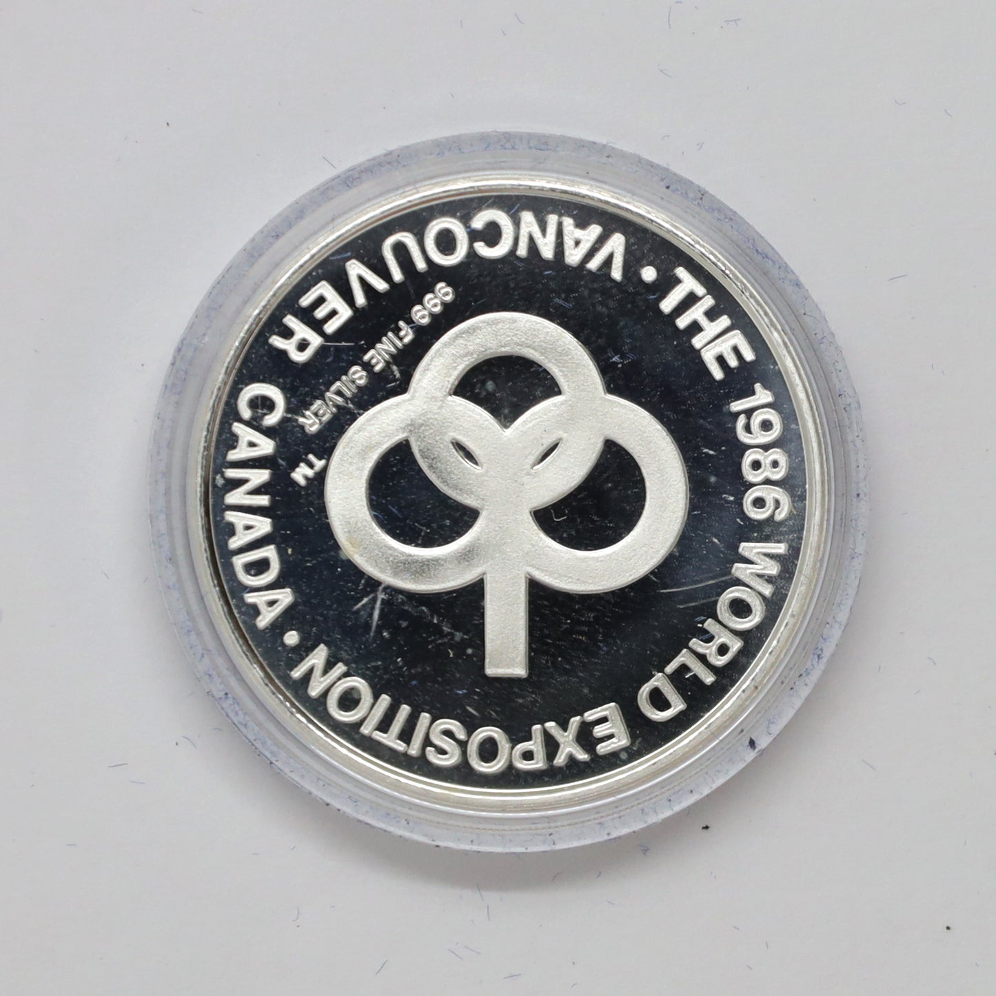 1986 Vancouver, BC, World Exposition Official .999 Silver Medallion in Case (No Tax) wear