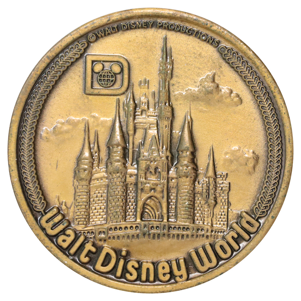 Vintage USA Walt Disney World Souvenir Medallion