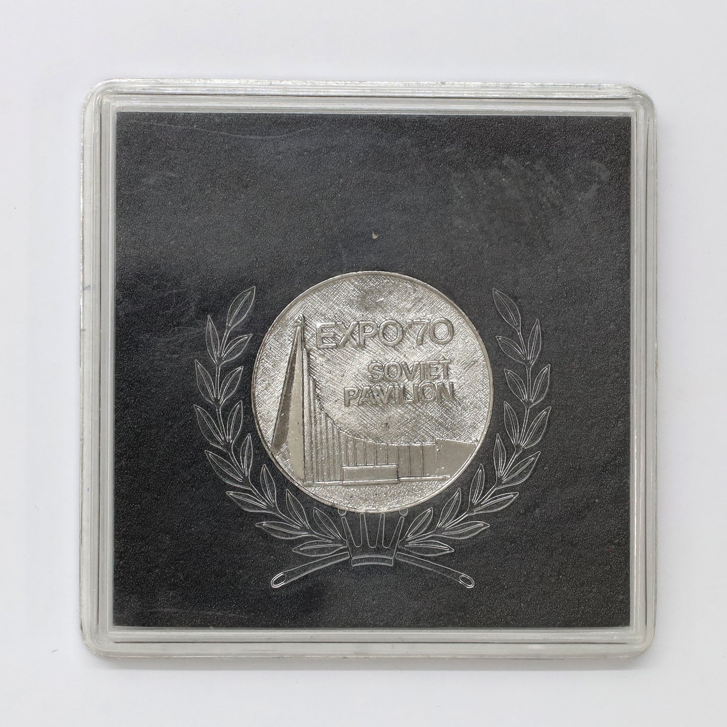 1970 Japan World Expo '70 Soviet Pavilion Souvenir Medallion in Case (scratches)