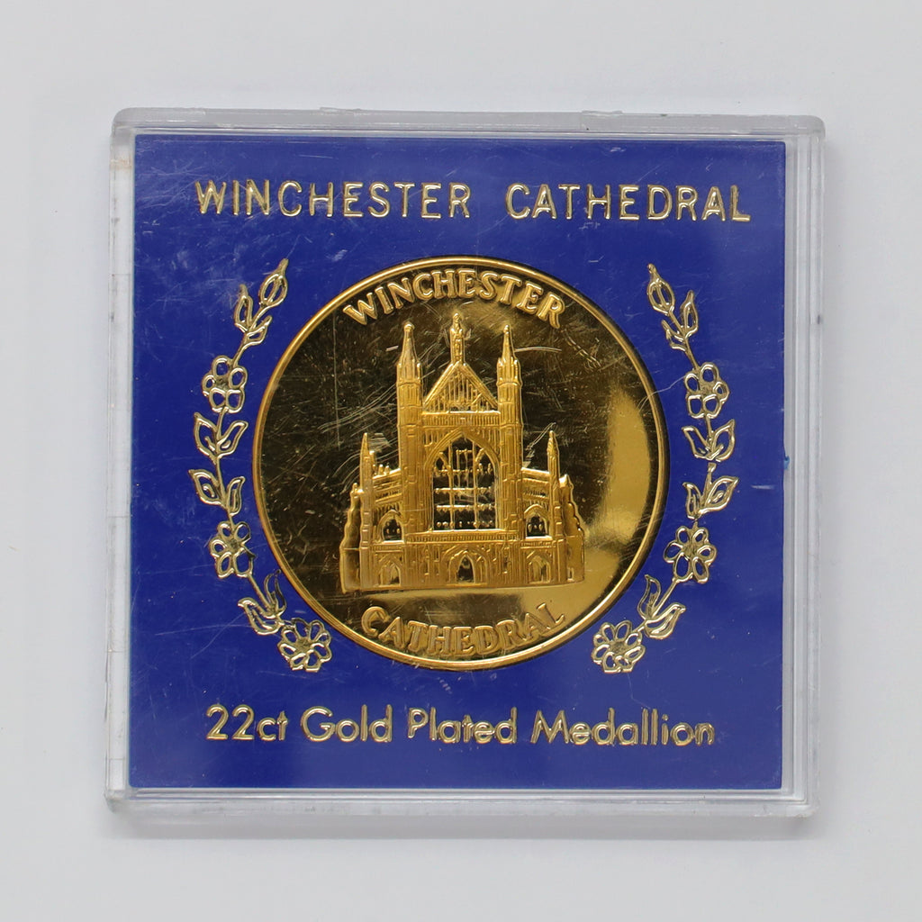 Great Britain Winchester Cathedral 22ct Gold Plated Souvenir Medallion in Case (scuffs)