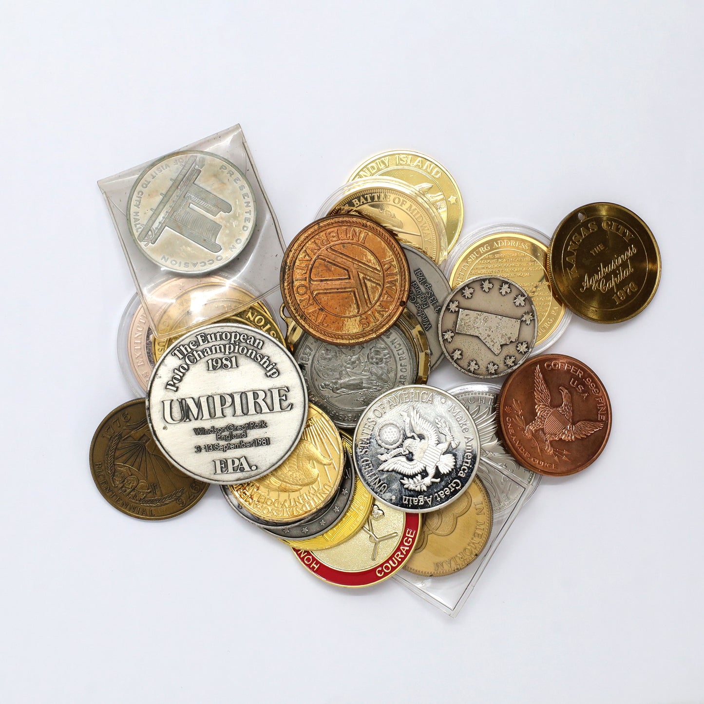 Estate Lot of 25x Tokens and Medallions, 25pcs