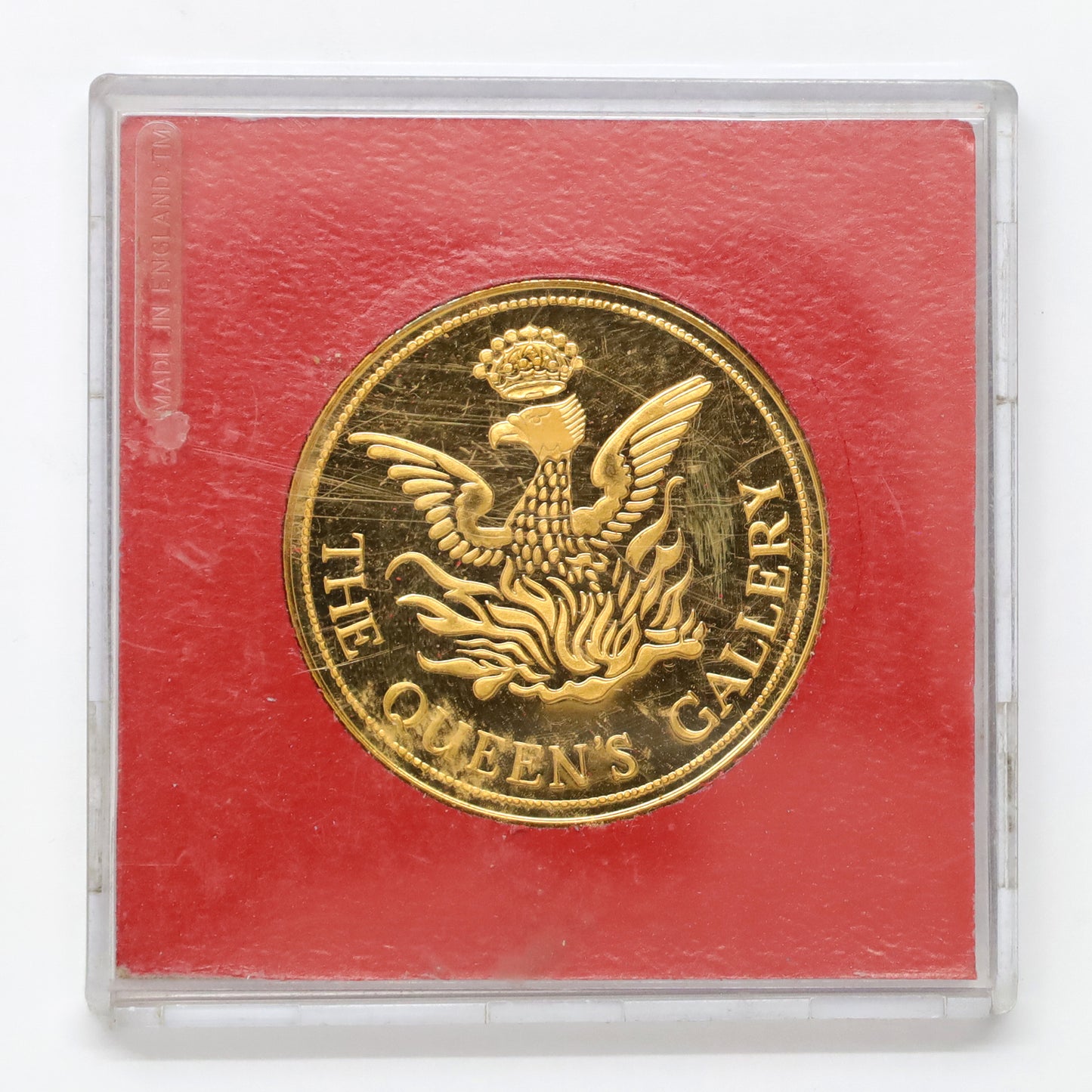 c.1980s Buckingham Palace Souvenir Medallion (light wear)