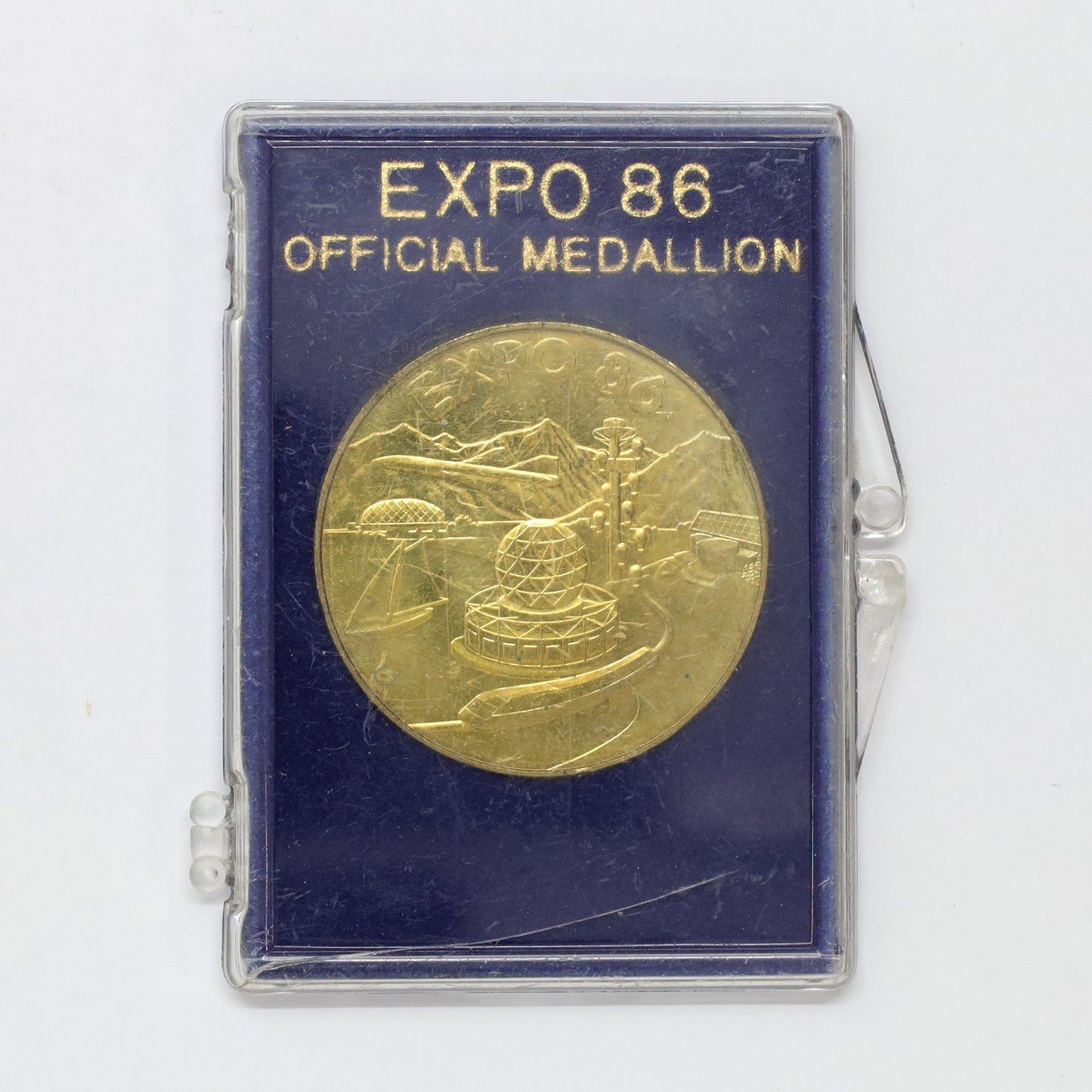 1986 Vancouver, BC, World Exposition Official Souvenir Medallion in Case (wear)