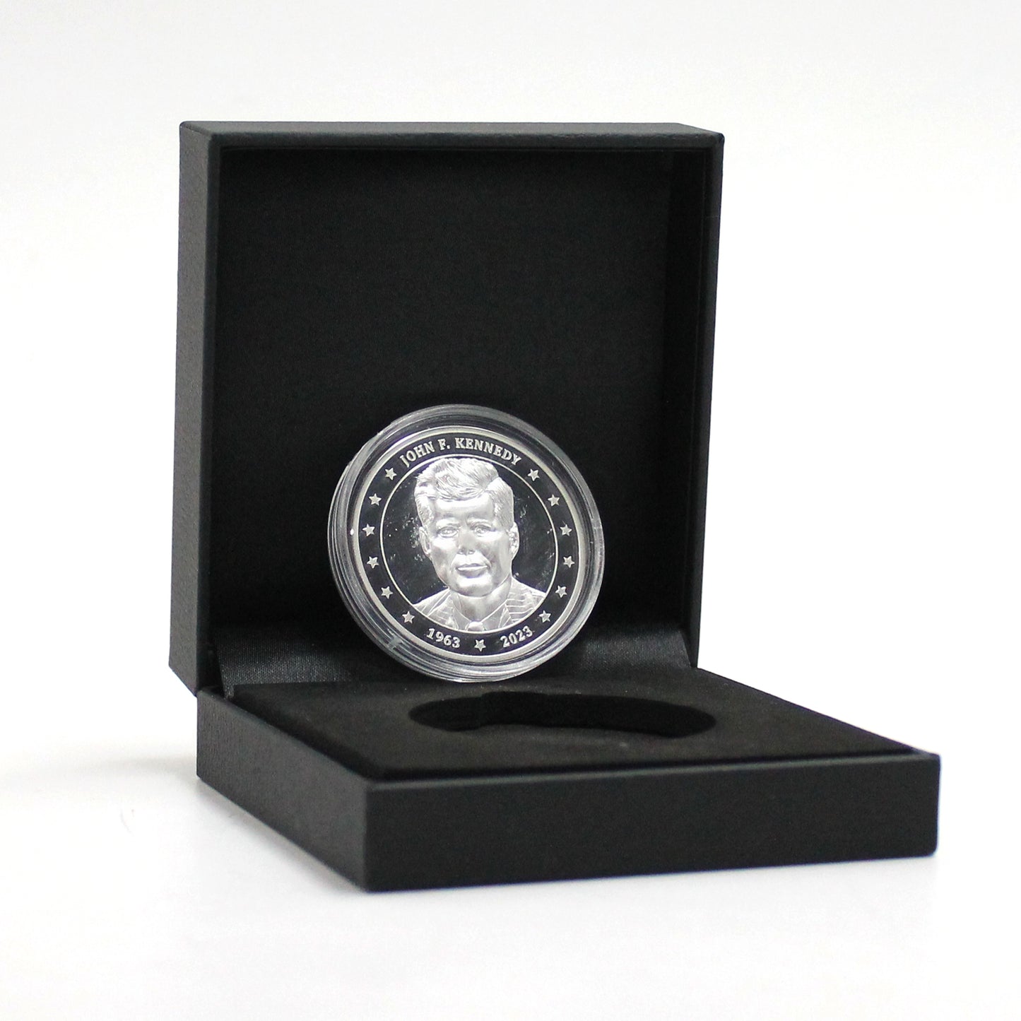 2023 Fiji John F. Kennedy .999 Fine Silver Proof Coin with Display Case (No Tax) wear