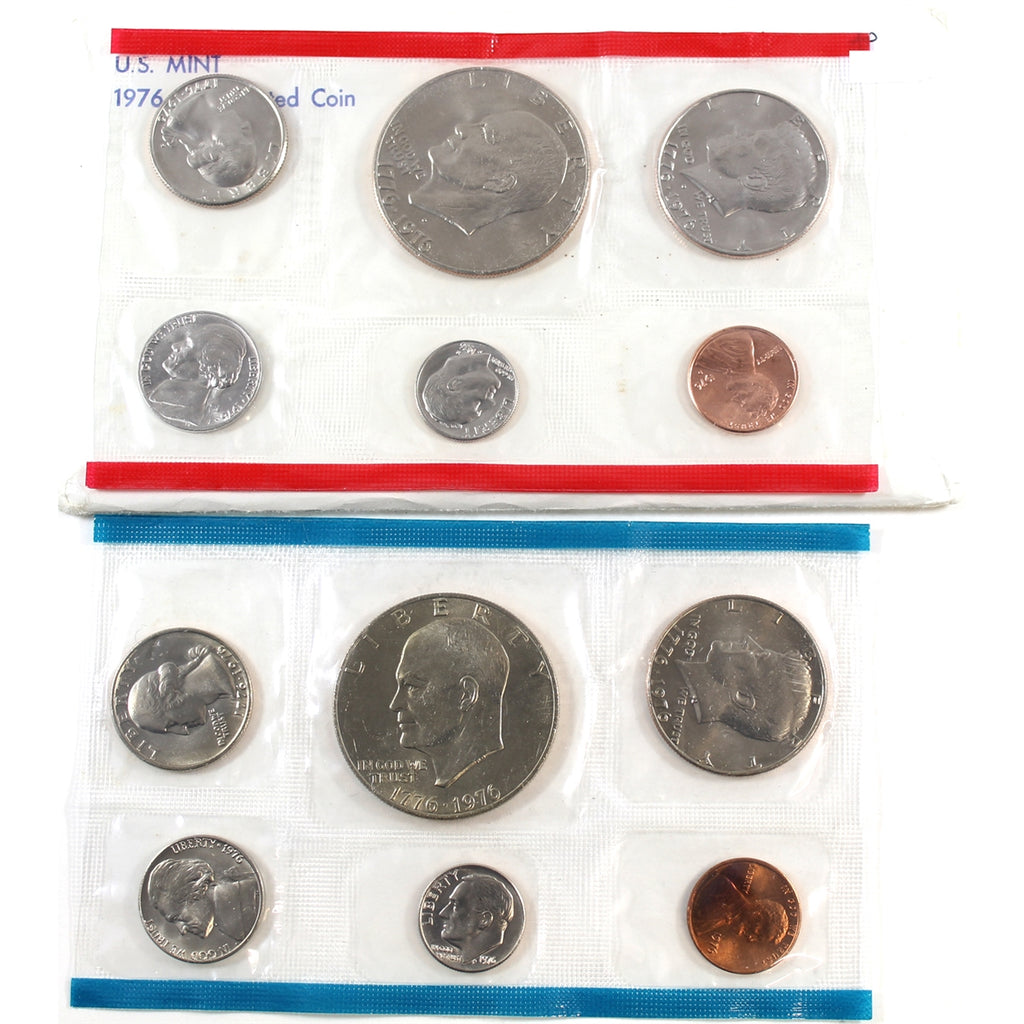 1976 USA P&D Mint Set in Original Packaging (Toned, light wear on envelope)