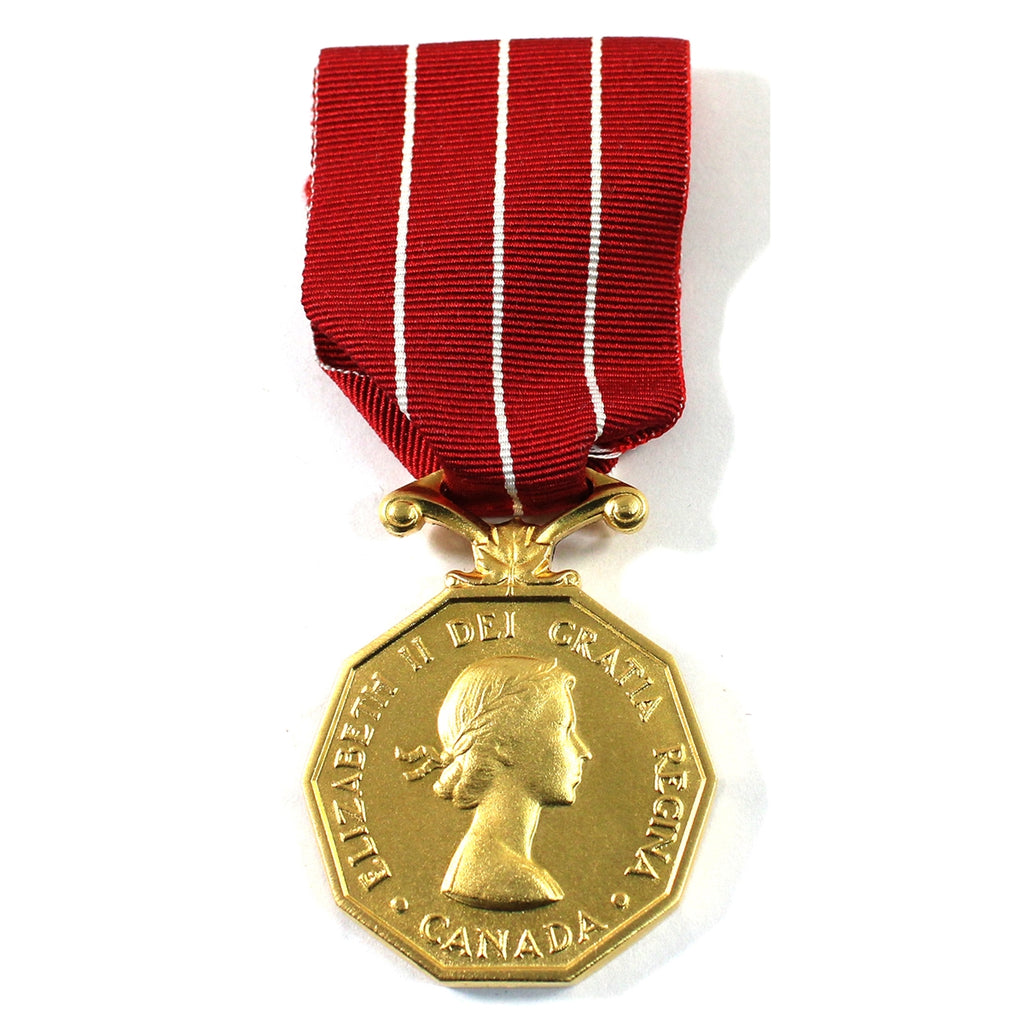 Canadian Forces Decoration Gold-plated Brass Medal with Ribbon in Case
