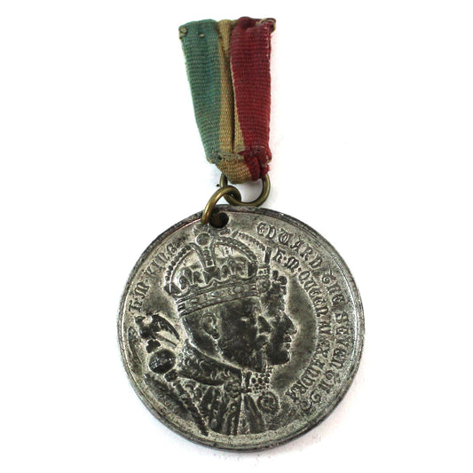 1903 Coronation Medal King Edward VII & Queen Alexandra Borough of Portsmouth