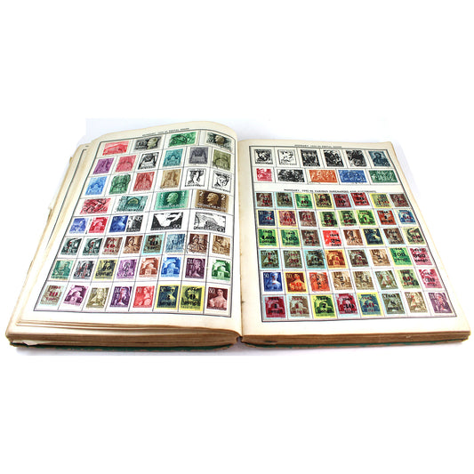 Lot of 2000-3000x World Stamps, Cancelled & Uncancelled, in Album
