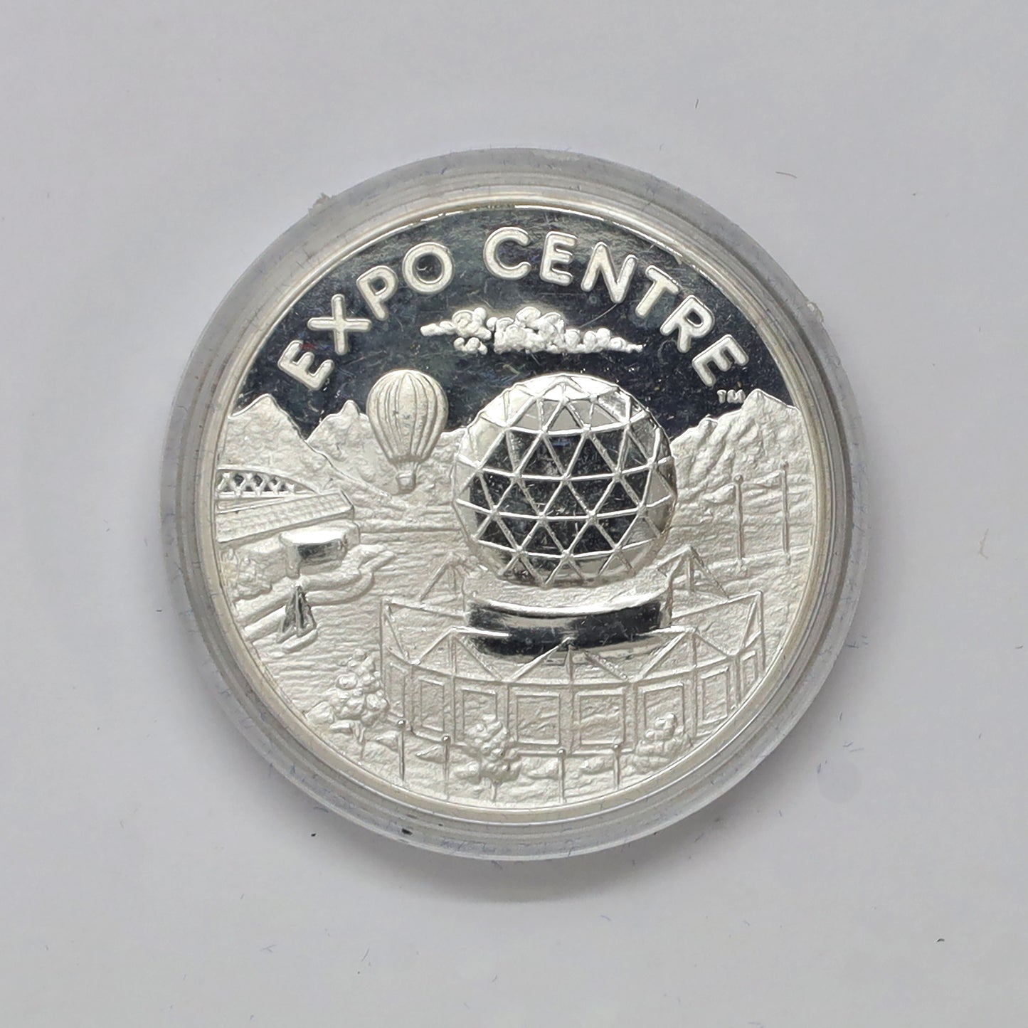 1986 Vancouver, BC, World Exposition Expo Centre .999 Fine Silver Medallion (No Tax) wear