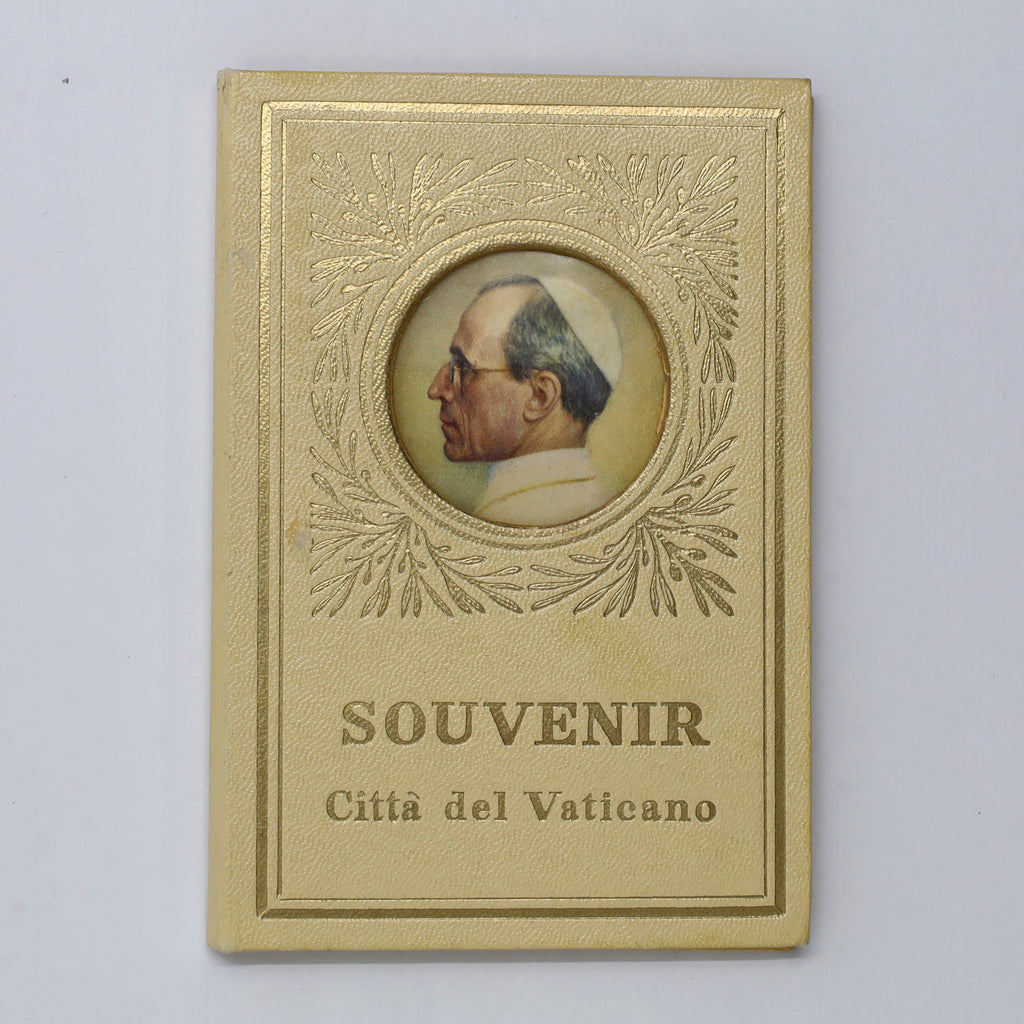 Vatican City 1942 Pope Pius XII Souvenir Medallion Folder (moderate wear)
