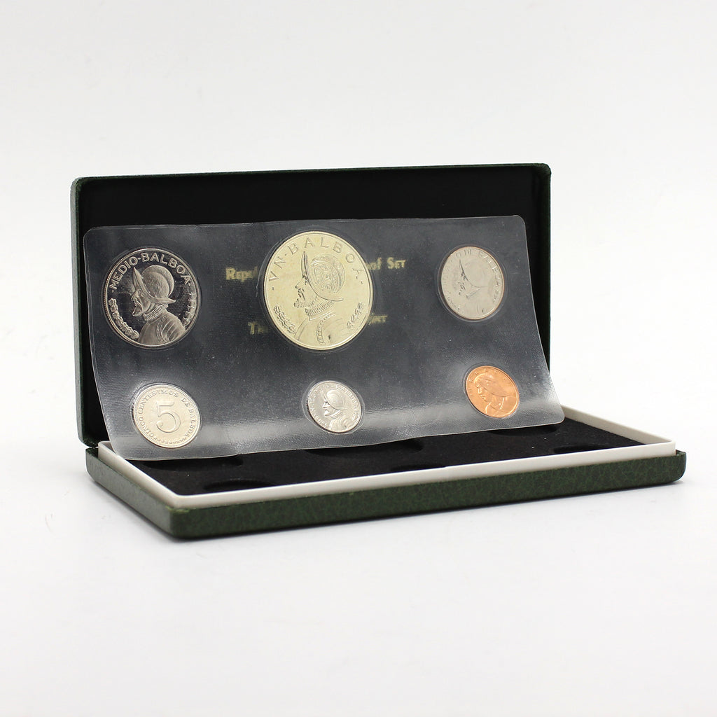 Panama 1974 6-Coin Proof Set in Original Case (light wear)